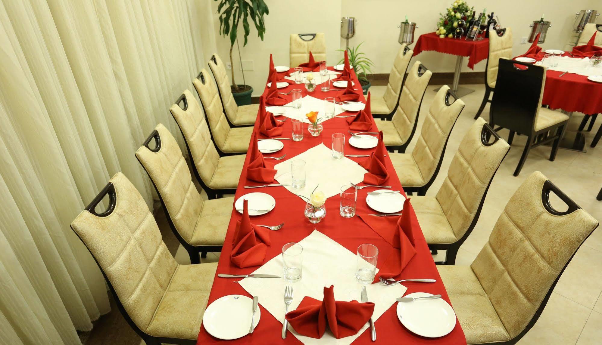 Caravan Hotel Аддис-Абеба Екстер'єр фото